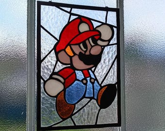 手作りのステンドグラス製マリオパネル – 任天堂SNESスプライトサン 