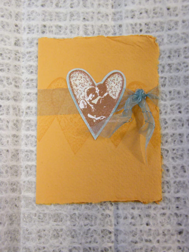 EZ Mounted Rubber Stamp Edwardian 1900s Wedding Couple in Heart Altered Art Craft Scrapbooking Cardmaking Collage Supply.