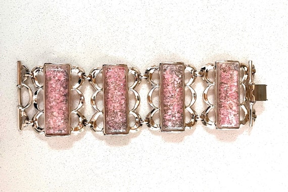 Pink Confetti Lucite Bracelet 1950's - image 8