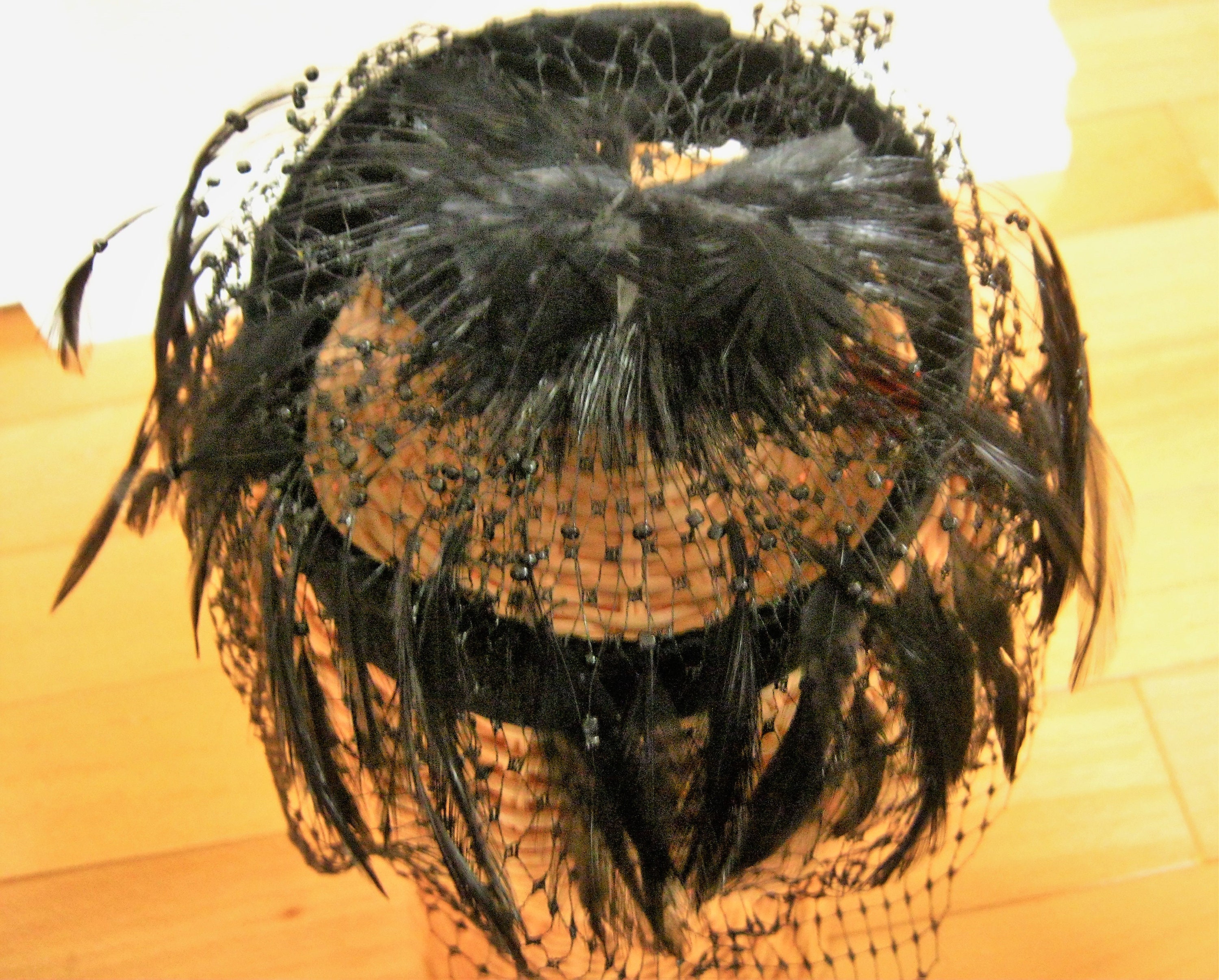 Miss Sally Victor Women\'s Vintage 1950\'s Black Feather Satin Pillbox Hat Vintage Black Velvet Pillbox Hat  main image 2
