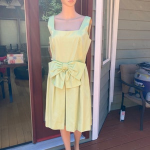 Elinor Gay Original  Green Taffeta Dress