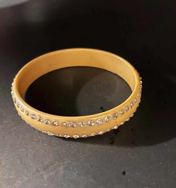 Celluloid Rhinestone Bangle Bracelet, Vintage 194… - image 10