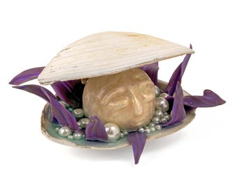 Pearl with face sculpture in clam shell, Surreal art, Coastal Decor, Ocean inspired collectible figurine, Curio cabinet oddities, Weirdcore