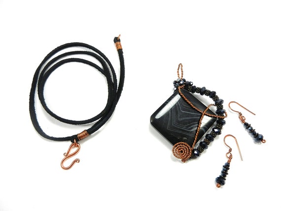 Banded Black Onyx Copper Wire Wrapped Pendant with Earrings and a Black Suede Necklace