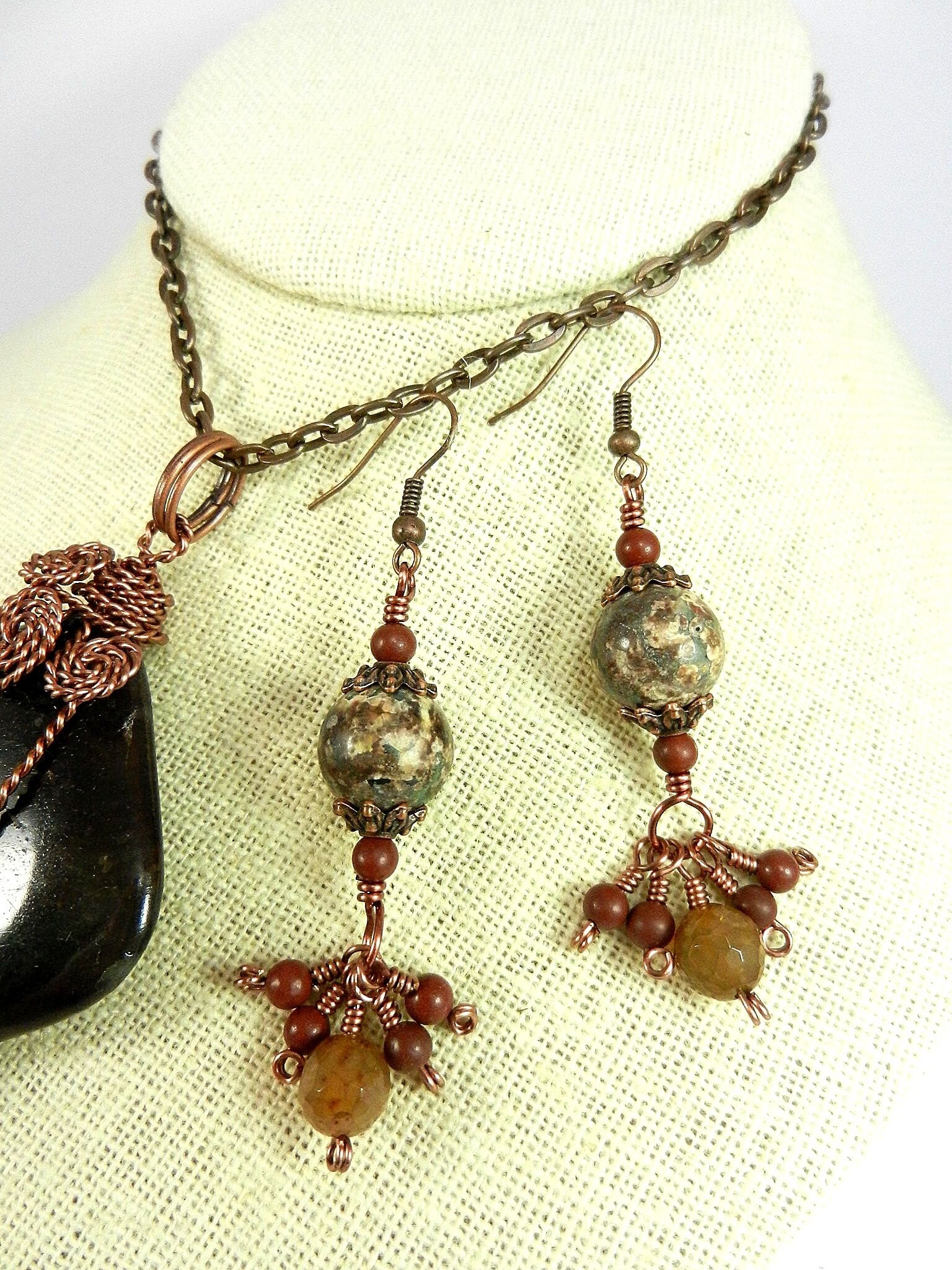 Pendentif En Cuivre Enveloppé Main – Pierre Labradorite Bleue Naturelle, Bijou Bohème Et Unique