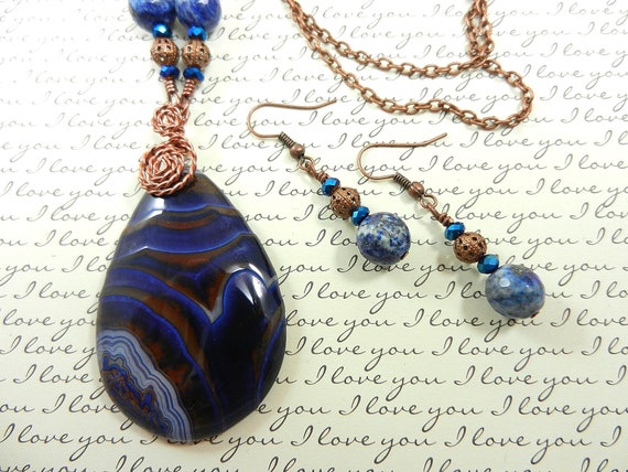 Blue and Brown Agate Tear Drop Shaped Gemstone Pendant Necklace with Sodalite Gemstone Earrings, Wire Wrapped Agate Pendant, Gemstone