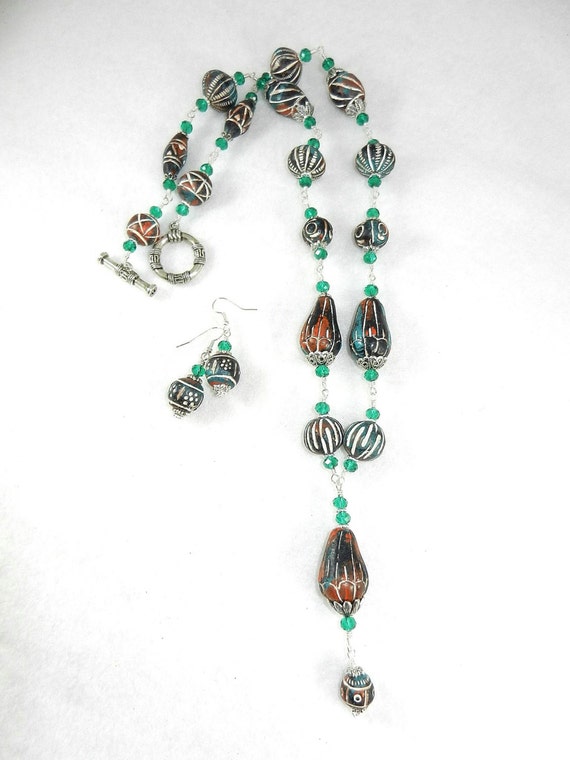 Clay Bead Necklace with Green Crystals and Matching Earrings, Green Necklace, Green Earrings, Crystal Necklace, Crystal Earrings