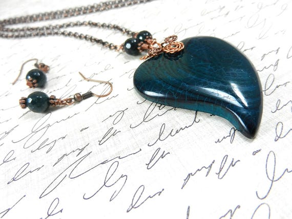 Teal Green and Black Heart Shaped Gemstone Pendant, Copper Wire Wrapped Pendant on a Suede Necklaces, Heart Gemstone Pendant Necklace