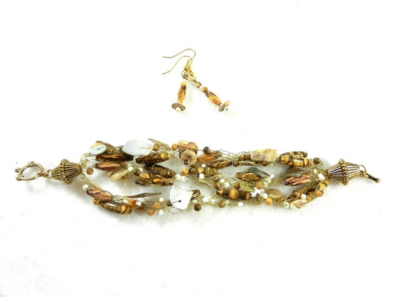 Shell Bracelet and Earrings, Gold Wire Crocheted Bracelet and Earrings, White and Brown Shell Necklace and Earrings, Gold Wire Bracelet