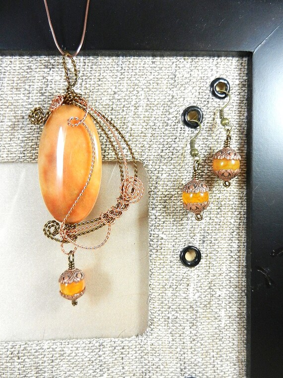 Wire Wrapped Agate Pendant with Earrings,Bronze Wire and Copper Wire Wrapped Orange Yellow Brown Agate Pendant with Matching Agate Earrings