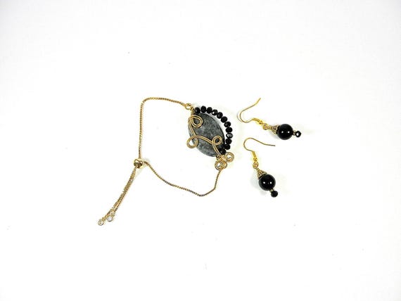 Gold Bolo Bracelet with Gray Zebra Jasper Gemstone Gold Wire Wrapped with Matching Onyx Earrings
