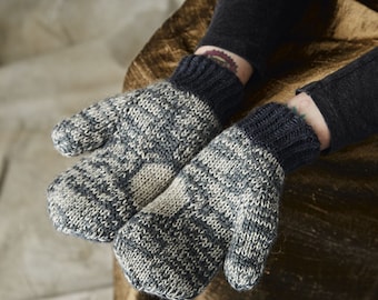 Catch the Moon Mittens PDF knitting pattern. Adult Size Mittens Knitting Pattern Instant Download.