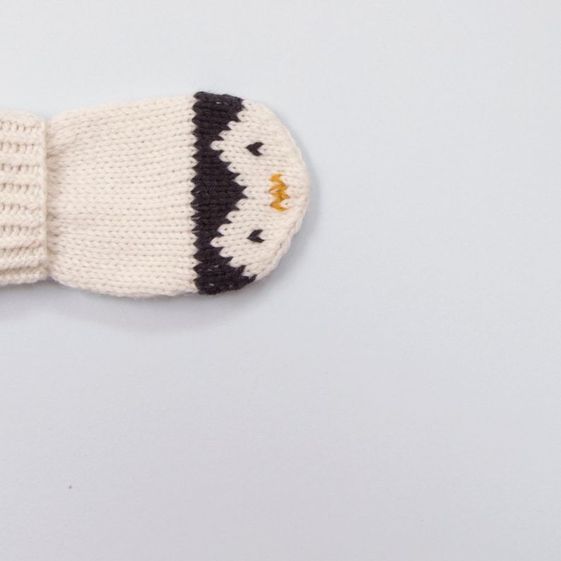 Baby and Toddler Mittens Knitting Pattern. Penguin Mittens Knitting Pattern. PDF knitting pattern. Instant Download image 3