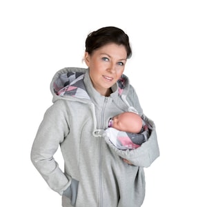 multifunctional kangaroo hoodie