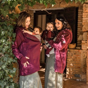 Casaco de maternidade KAYA Babywearing, jaqueta estilo rua, canguru para bebê, aquecedor frontal/traseiro, CHERRY