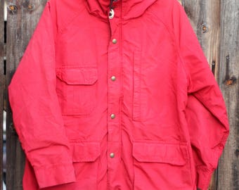 Vintage 1980's Mens Medium or Womens Large Red Woolrich Jacket