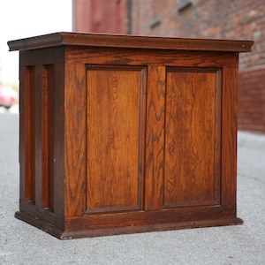 Antique Store Counter Wood Slot Machine Stand table Kitchen Island bar Country mercantile display vintage gumboil machine stand oak