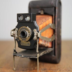 Antique Kodak Folding Pocket 1A Camera Red Bellows dual View finder RARE Vintage