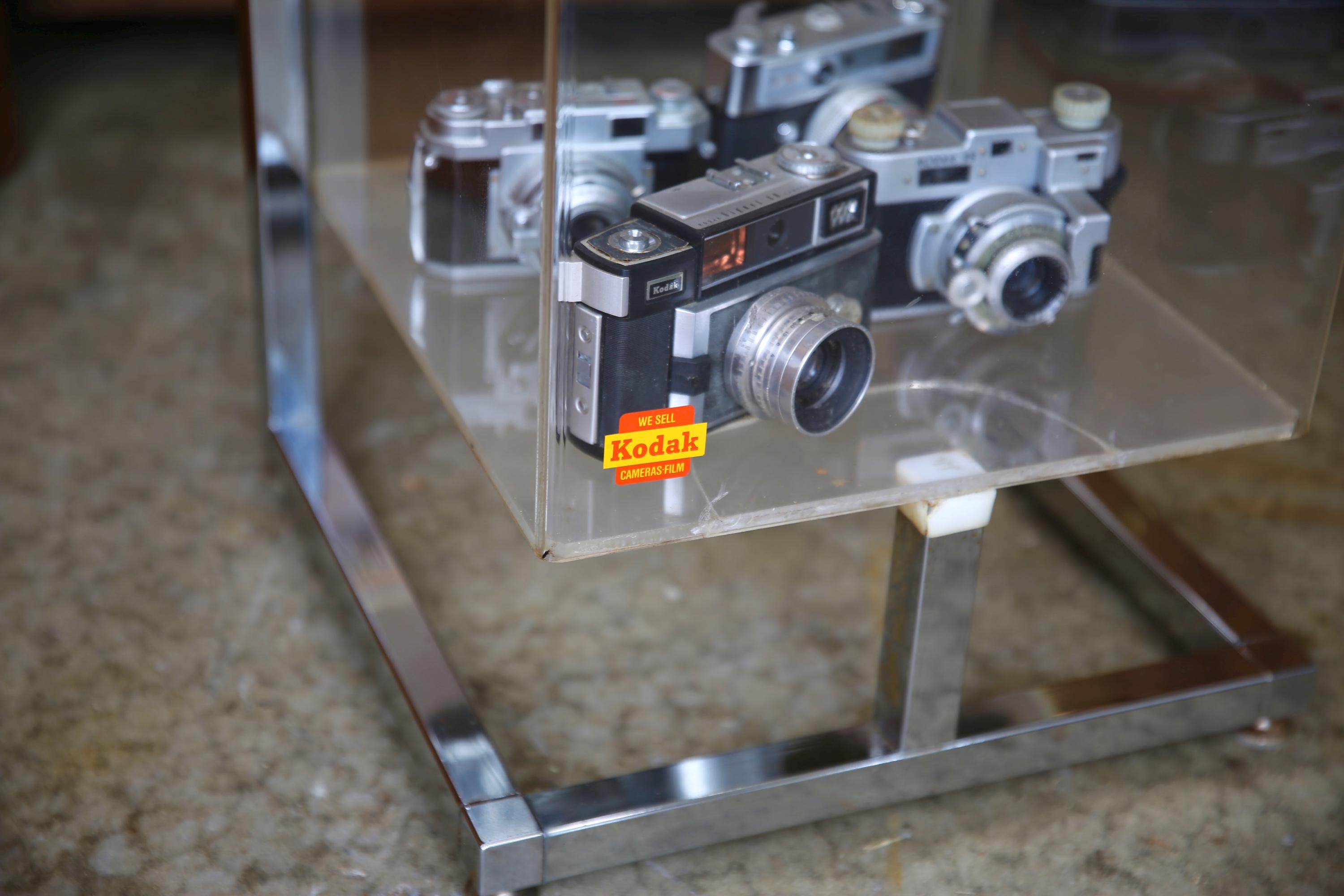 ビンテージ  kodak  ケース Vintage Kodak Camera Store Display Case Film Cabinet Light up Box