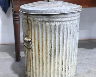 Vintage Galvanized Metal Mini Trash Can With Lid - 4 Gallon