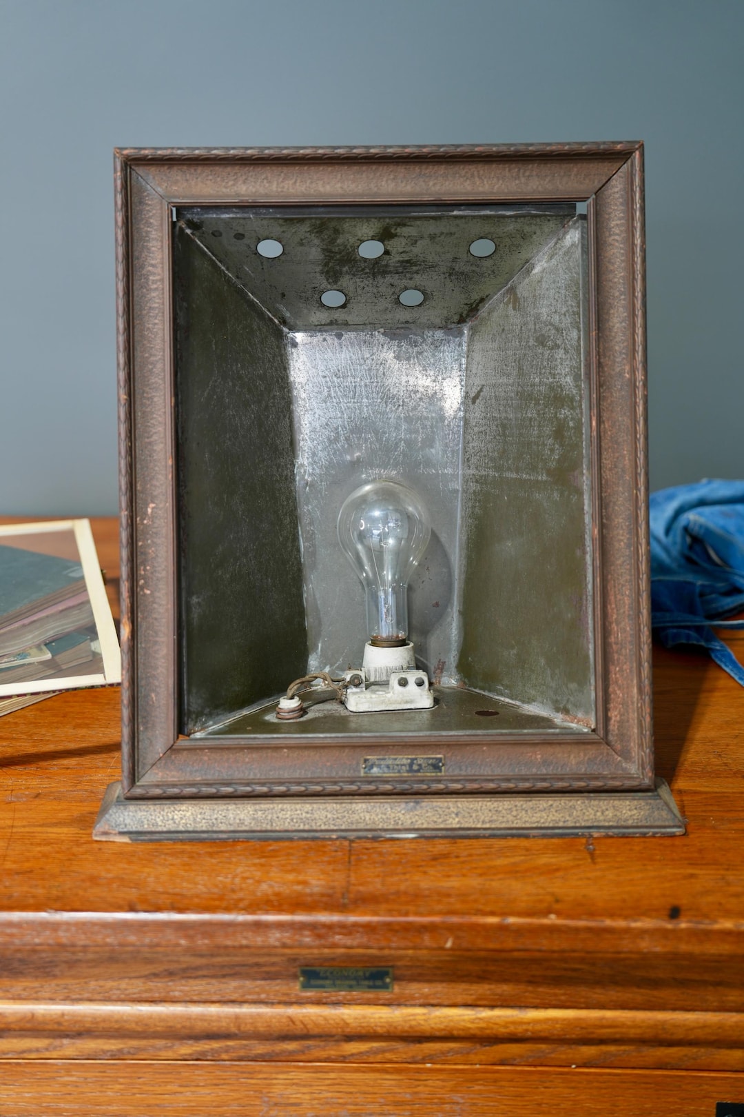 Antique Lighted Advertising Radiolite Sign Picture Frame E.C. Thiel ...