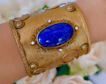Lapis Lazuli Statement Cuff – Gold Plated Bracelet with Freshwater Pearls