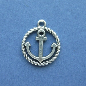 10 Anchor Charms - Anchor Pendants - Anchors - Nautical Charm - Antique Silver - 18mm x 16mm -- (No.2-10721)