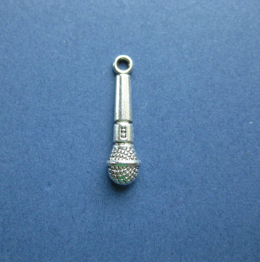 10 Microphone Charms Microphone Pendants Antique Silver Etsy