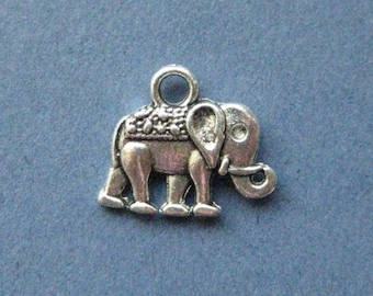 10 Elephant Charms - Elephant Pendants - Elephant - Animal Charm - Antique Silver - 14mm x 12mm --(No.72-10892)