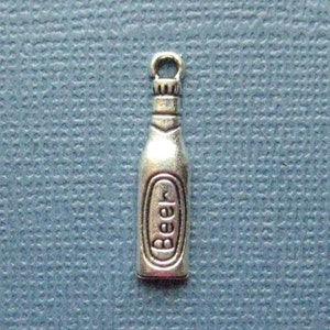 10 Beer Charms - Beer Pendants - Beer Charms - Beer - Antique Silver - 24mm x 6mm --(E7-11047)