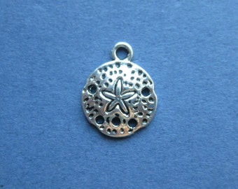 10 Sand Dollar Charms - Sand Dollar Pendants - Sand Dollar- Ocean Charm - Antique Silver - 12mm -- (No.46-10469)