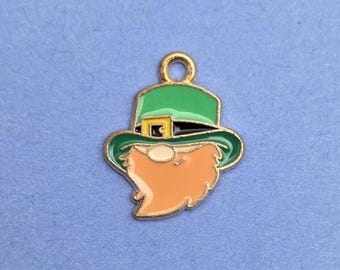 5 Leprechaun Charms - St. Patrick's Day Pendant - Shamrock - Lucky - Irish Jewelry -- (C5-12526)