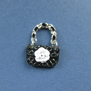 5 Handbag Charms - Handbag Pendant -  Purse Charm - Purse Pendant - Enamel - 23mm x 16mm  --(No.71-10410)