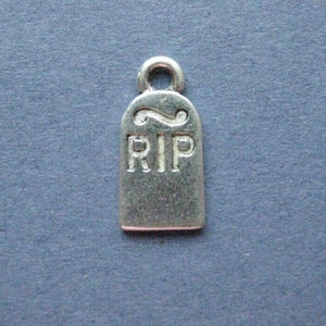 10 Tombstone Charms - Tombstone Pendants - Halloween Charm - RIP Charm - Halloween - Antique Silver - 16mm x 8mm --(I1-12090)
