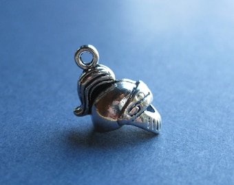 5 Knight Helmet Charms - Knight Helmet Pendant - Medieval Charms - Knight Charm - Helmet Charm - Antique Silver - 19mm x 12mm -(No.75-10268)