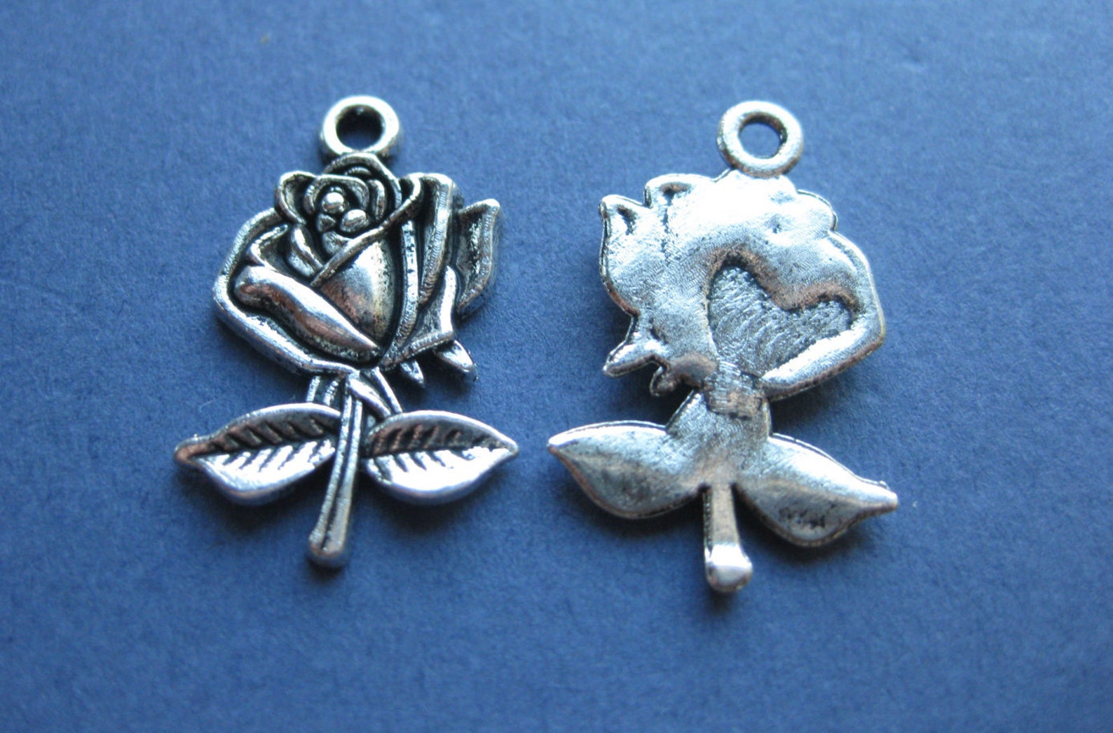 10 Rose Charms Rose Pendant Rose Flower Charm Antique Etsy