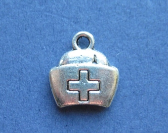 10 Nurse Hat Charms - Nurse Hat Pendants - Nurse Charms - RN Charms - Antique Silver - 13mm x 12mm -- (No.23-10540)