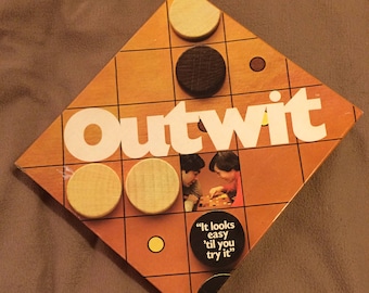 Vintage Outwit Game!!!