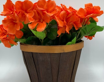 Red/Orange Geranium Basket,