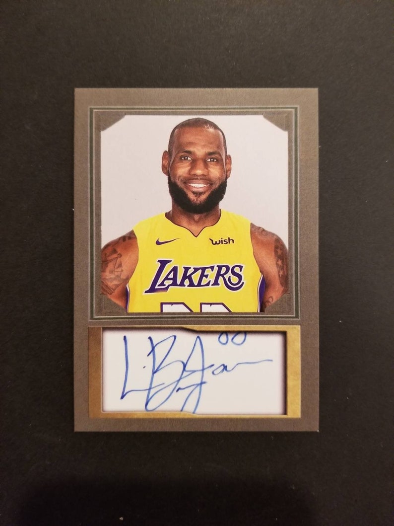 Lebron James Vintage Style Photo Studio Autograph Edition Custom Card Free Shipping