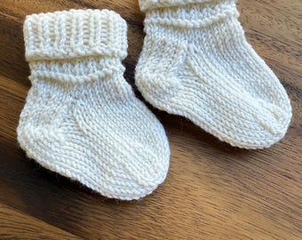 Calzini per neonati in lana merino australiana fatti a mano: scarpine morbide in lana merino