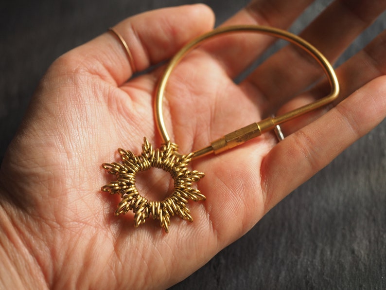 KEY CHAIN Brass Wire SUN with D ring 画像 2