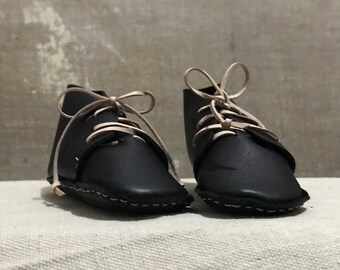 Heirloom Black Leather Baby Booties