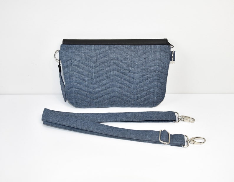 Crossbody bag Casual waist bag Adjustable strap vegan leather Small size belt bag Gift for her Waterproof canvas Quilted fabric