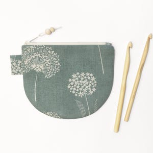 Bolsa de marcadores de ponto com nome personalizado. Pequena bolsa para moedas. Bolsa com zíper personalizada. Porta-cartões. Bolsa de algodão. Amante da natureza. Mini carteira floral.