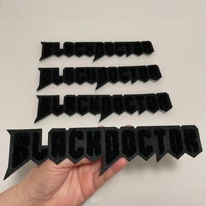 Apliques de letras de chenille personalizados