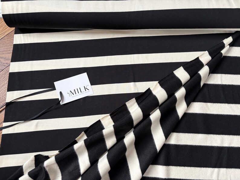 SAVA Sweat by MeetMILK block stripes black shell image 3