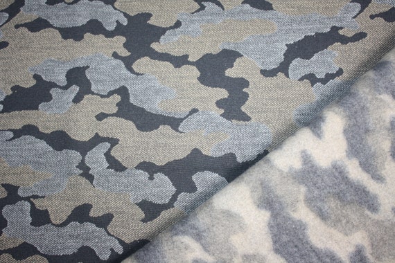 Jersey jacquard camuflaje gris arena España