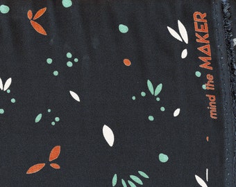 Viscose crepe print PETALS in indigo night Mind the Maker