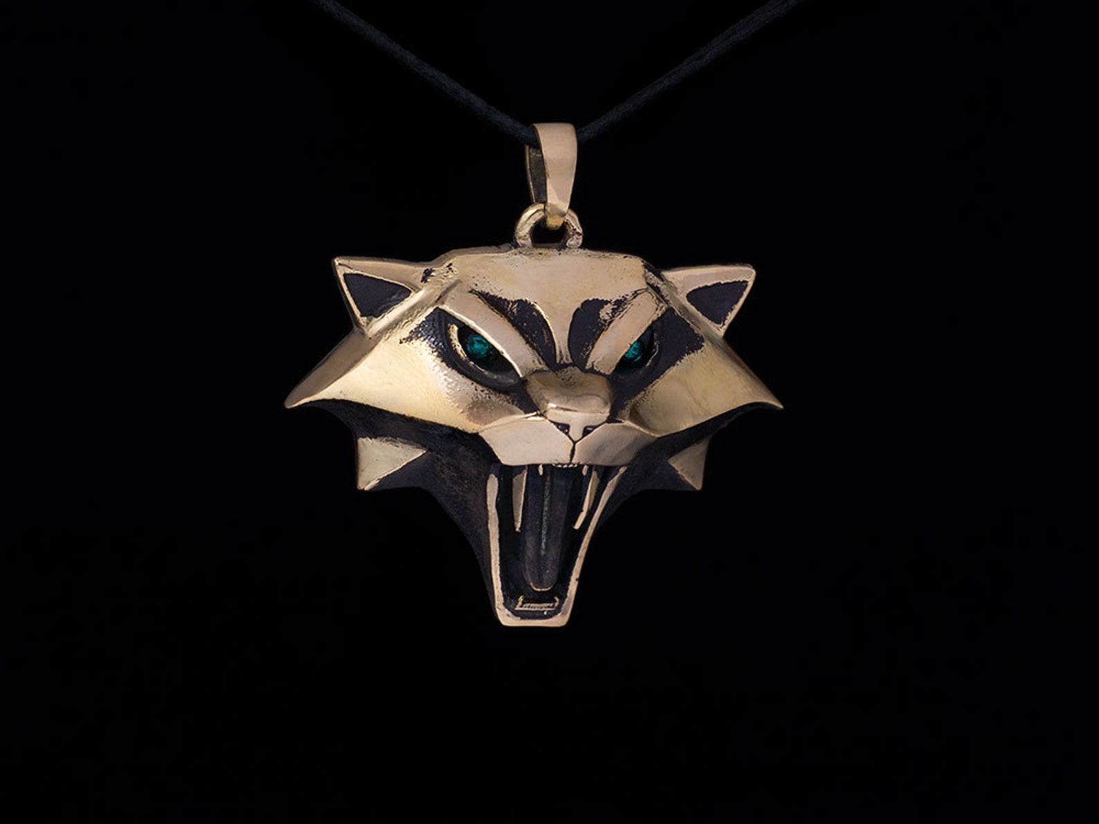 школа кота ведьмак 3 амулет. ведьмак школа кота 4. гаэтан ведьмак 3 арт. амулет школы кота ведьмак. ведьмак школы кота гвинт.